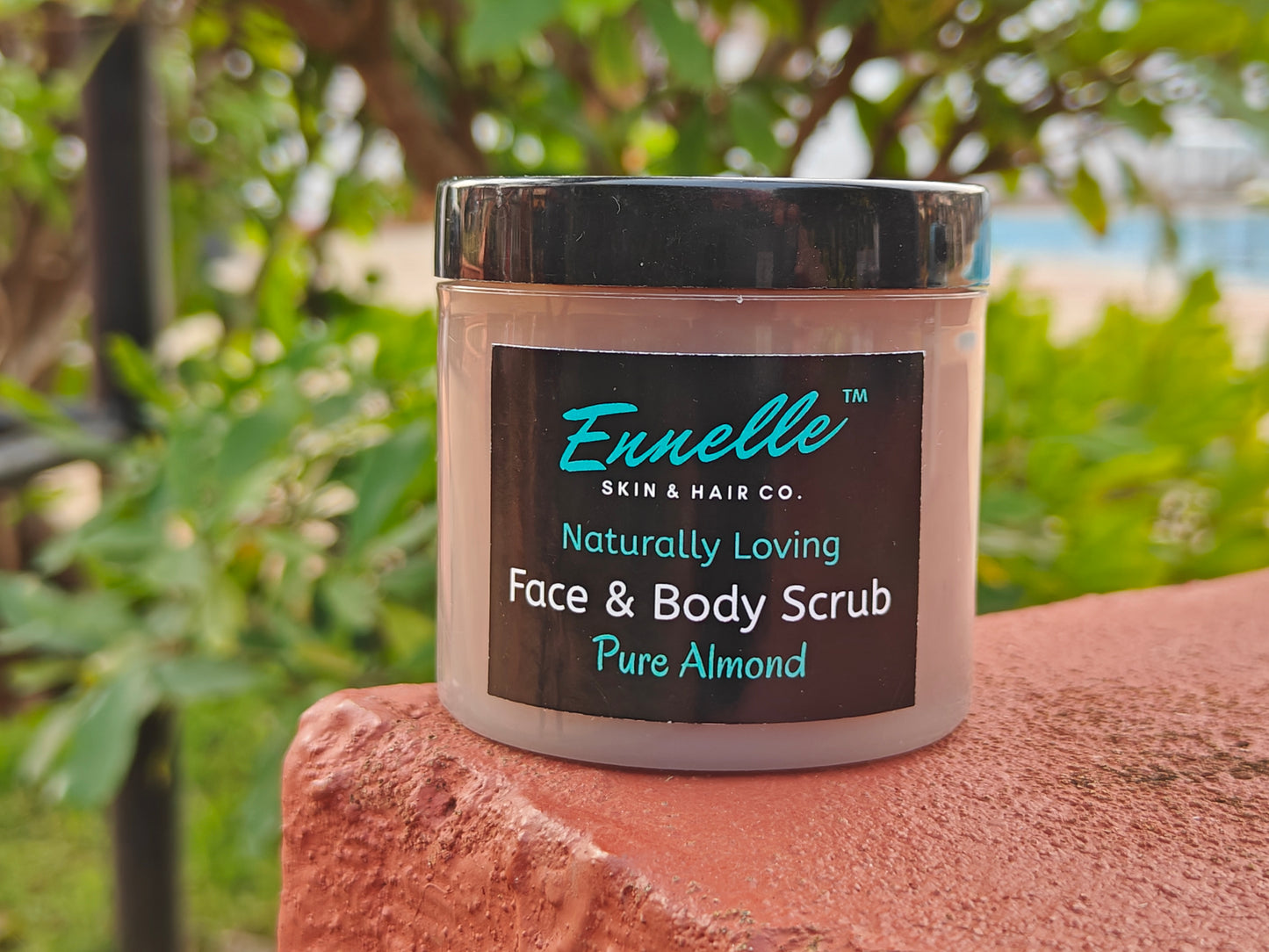 Face & Body Scrub - Pure Almond 120g